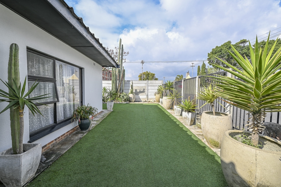 4 Bedroom Property for Sale in Vasco Estate Western Cape